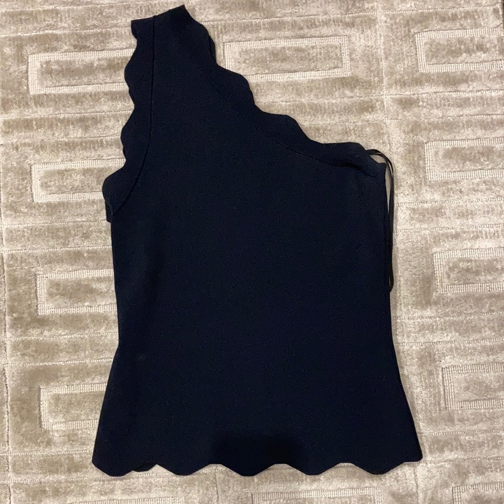 Bailey 44 one shoulder blouse. Size small